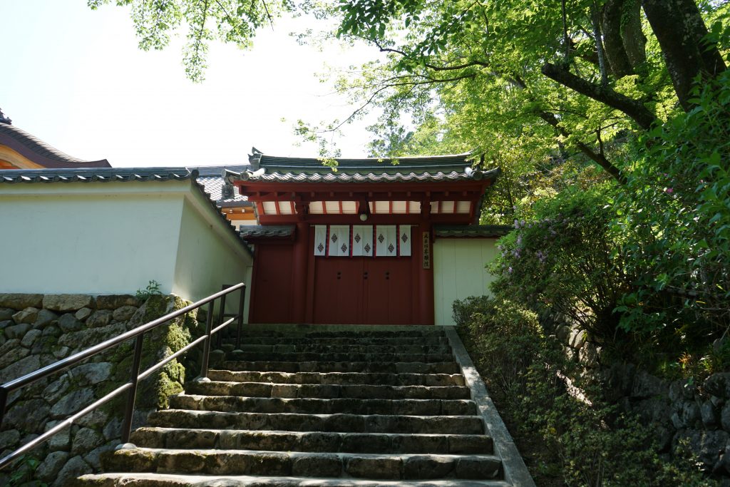 長谷寺下山中のお堂