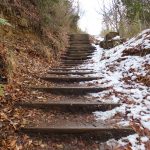 二上山雄岳登山道2