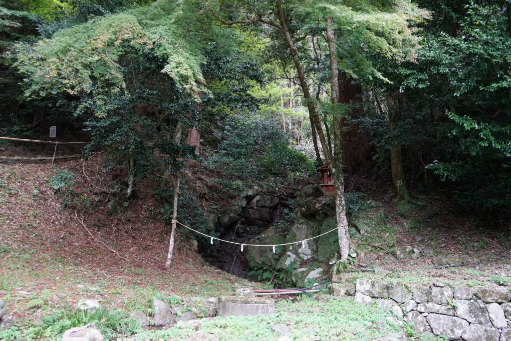 談山神社龍神社