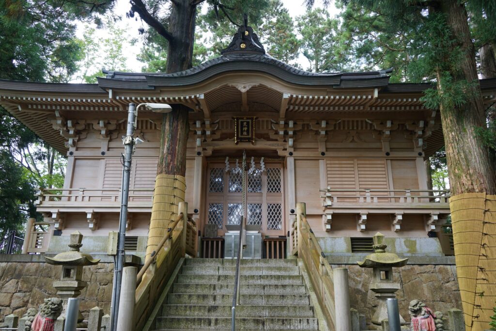 荒神社の社殿