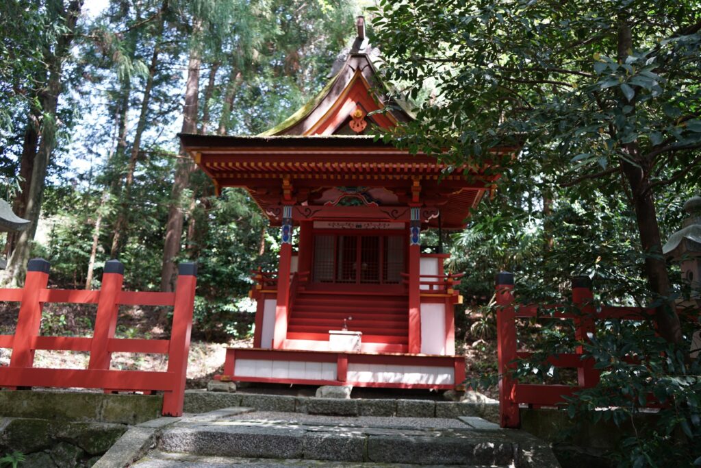 西宮の社殿