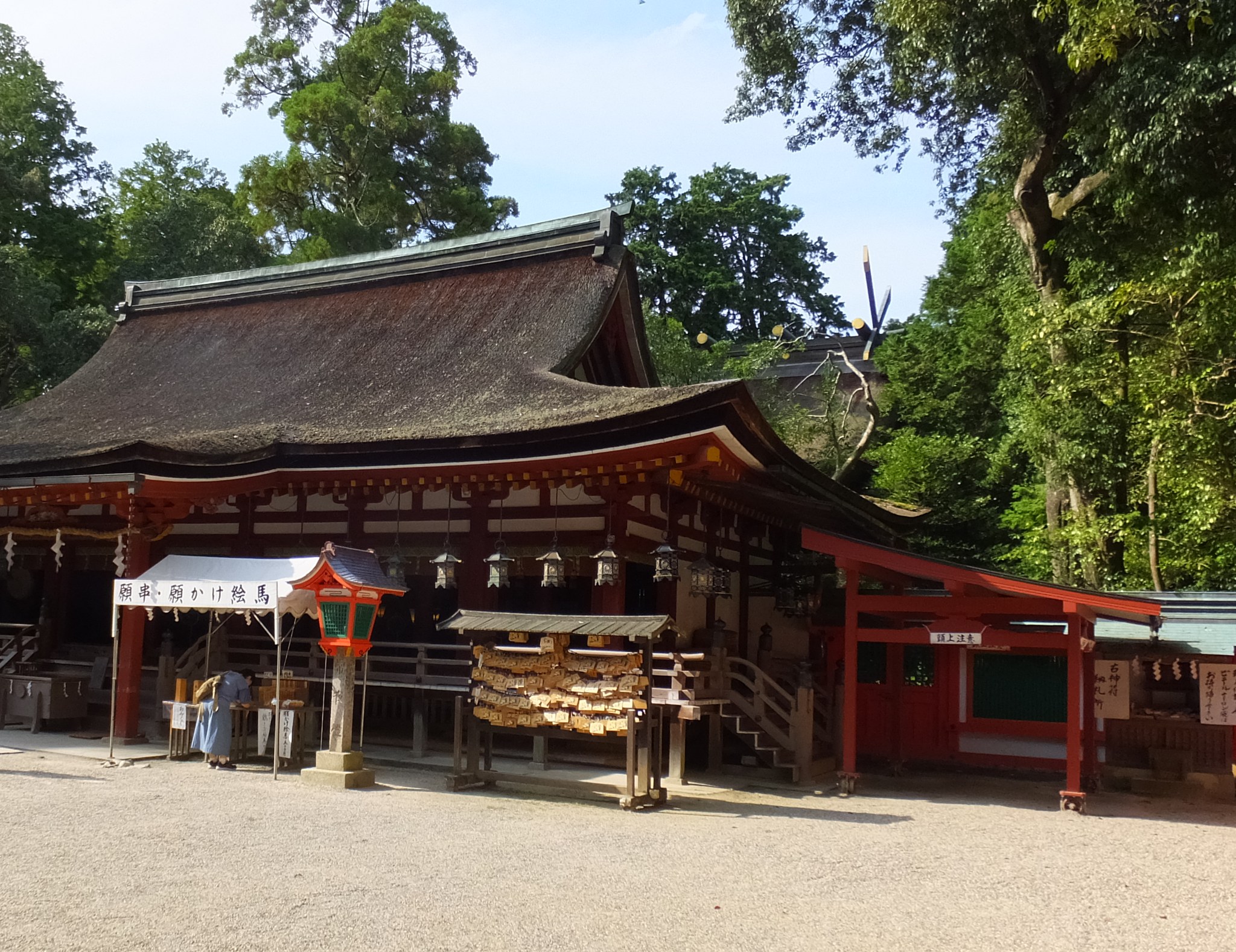 国宝の石上神宮拝殿