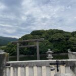 崇神天皇陵(行燈山古墳)の鳥居と周濠
