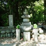ウォーナー博士報恩供養塔
