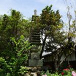 石光寺の石塔