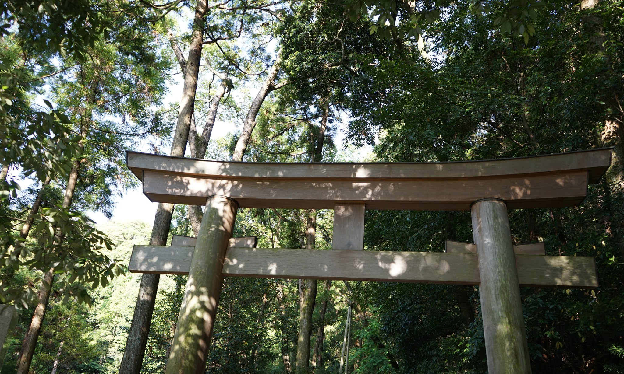 狭井神社の鳥居