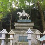 馬にまたがる聖徳太子御像
